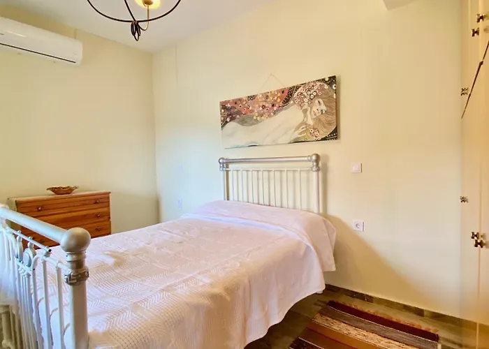 Feriehus Captain's House Emborios