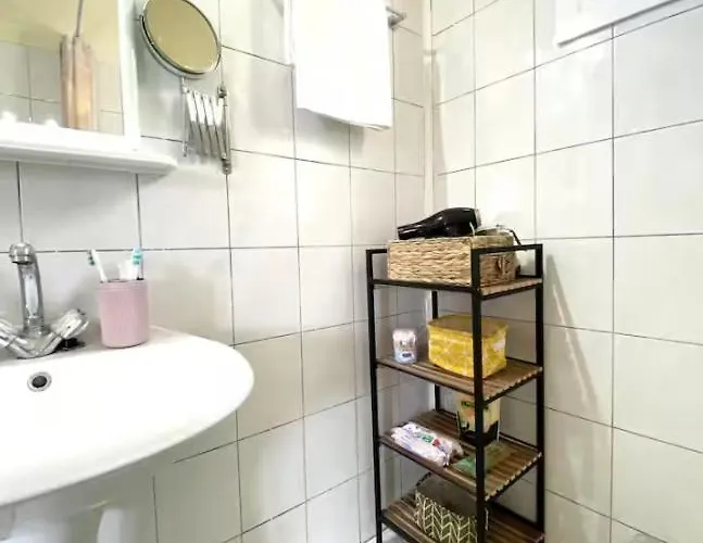 Captain's House Emborios