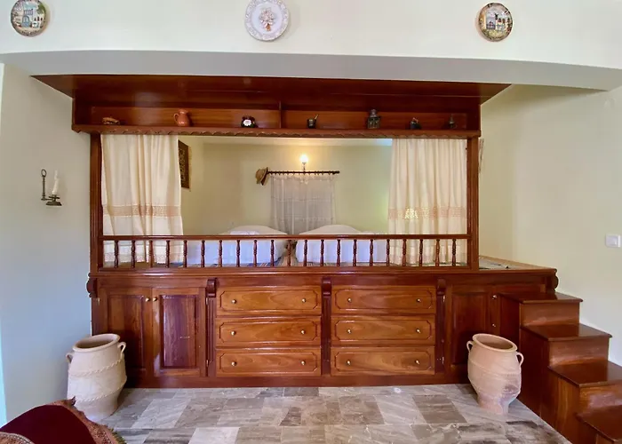 Captain's House Case de vacanță Emborios