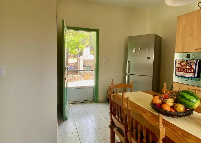 Captain's House Emborios